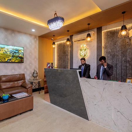 Shree Jee Hotel - Nit Faridabad Exteriör bild