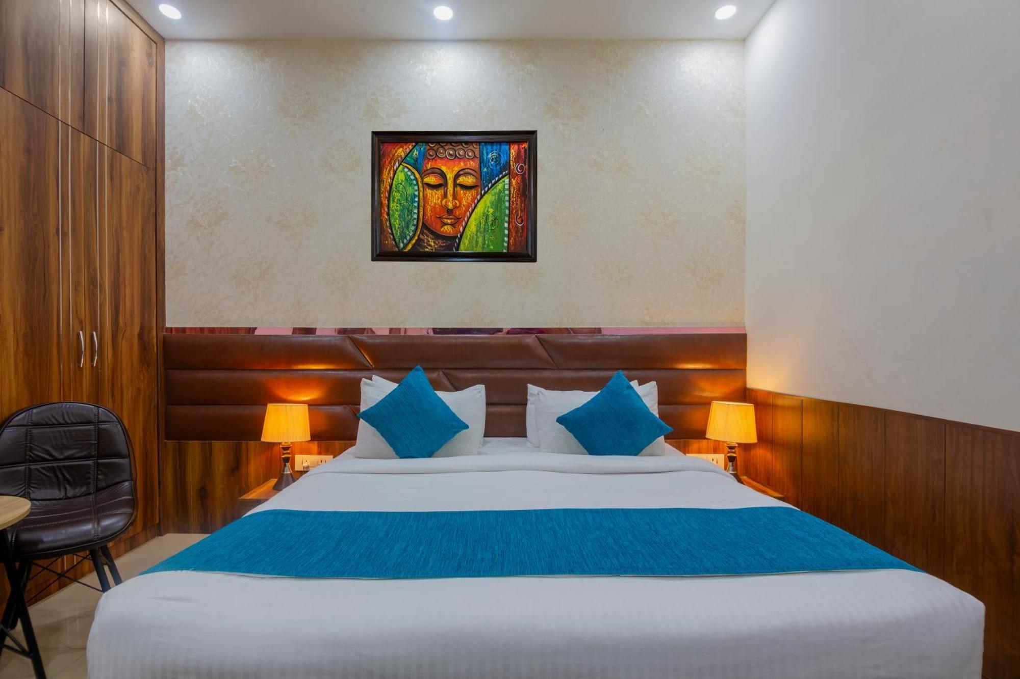 Shree Jee Hotel - Nit Faridabad Exteriör bild
